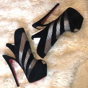 Women Christian louboutin heals
